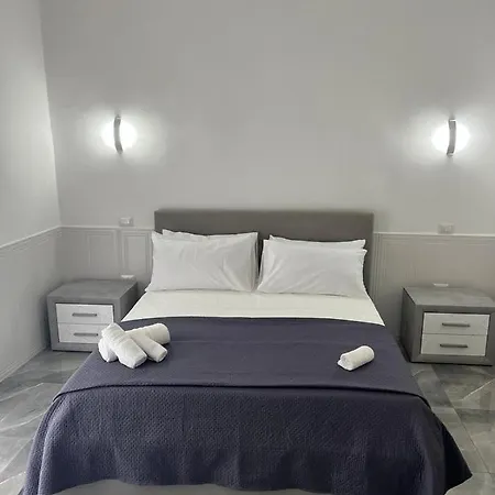 Casa Aurora * Naples